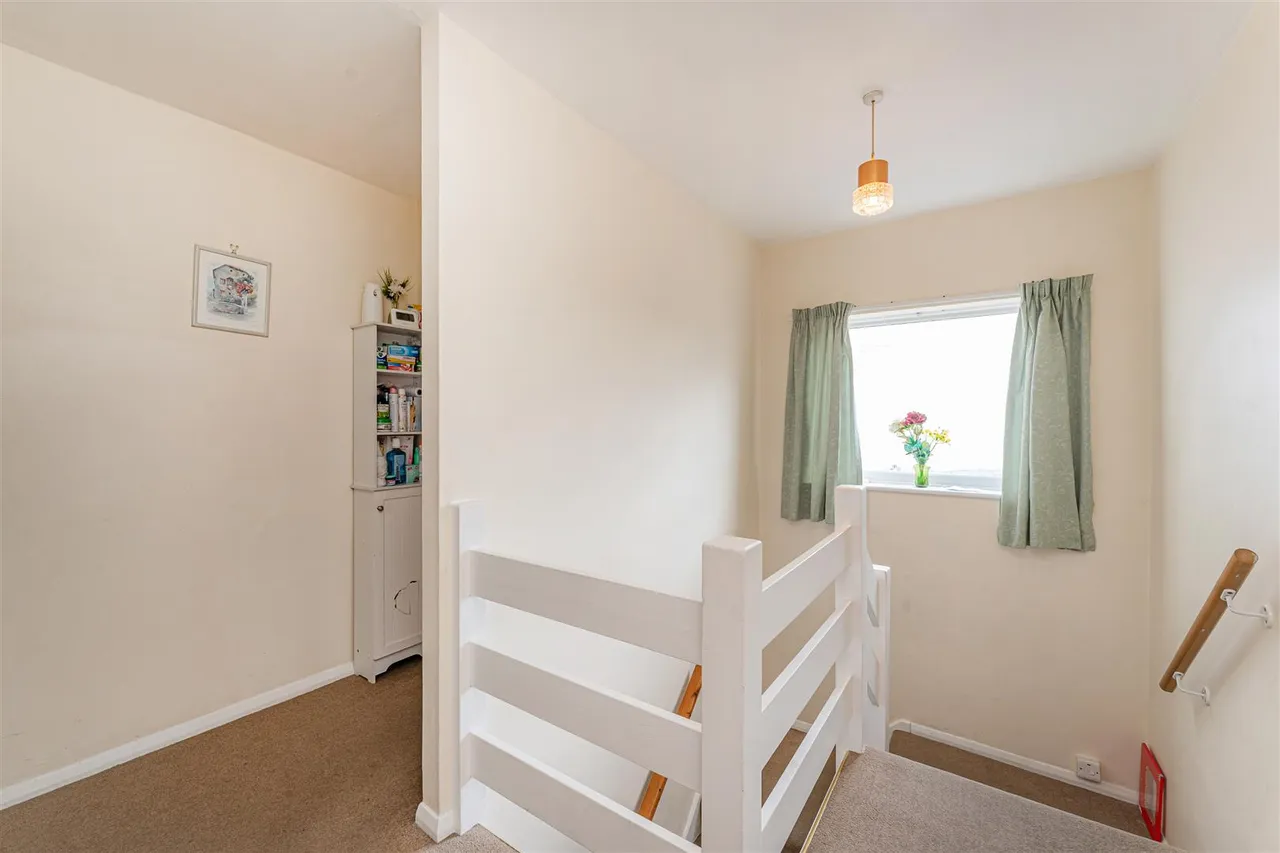 Galliard Road, Edmonton, N9, photo 9
