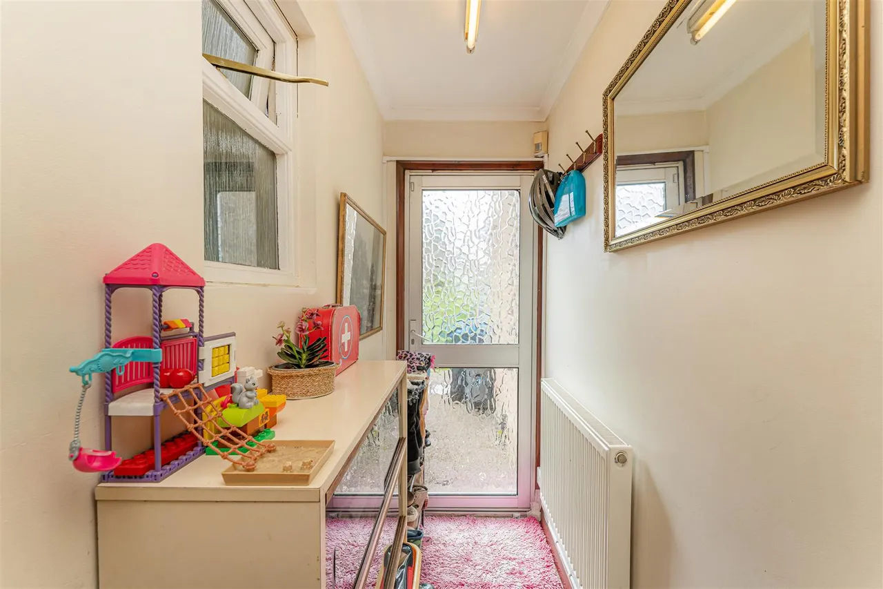 Galliard Road, Edmonton, N9, photo 6