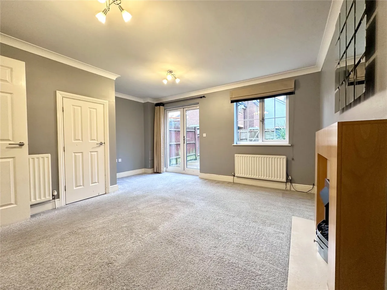 Guillemont Fields, Farnborough, Hampshire, GU14 9UE, photo 2