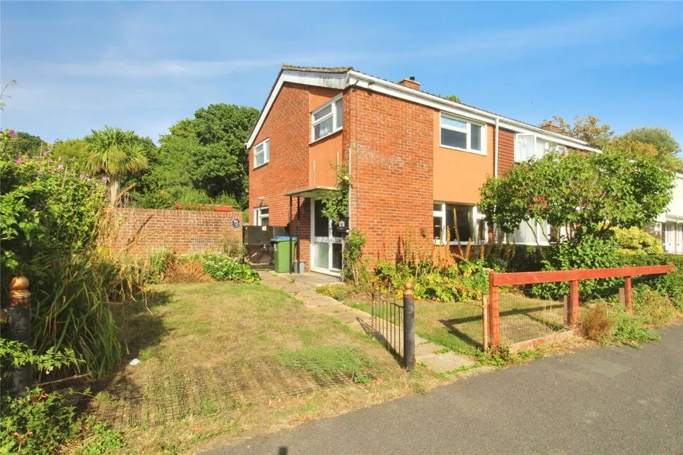 3 bed house for sale — Barnes Close, Sarisbury Green, Hampshire, SO31