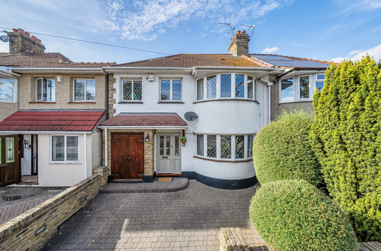 Axminster Crescent, DA16, photo 12