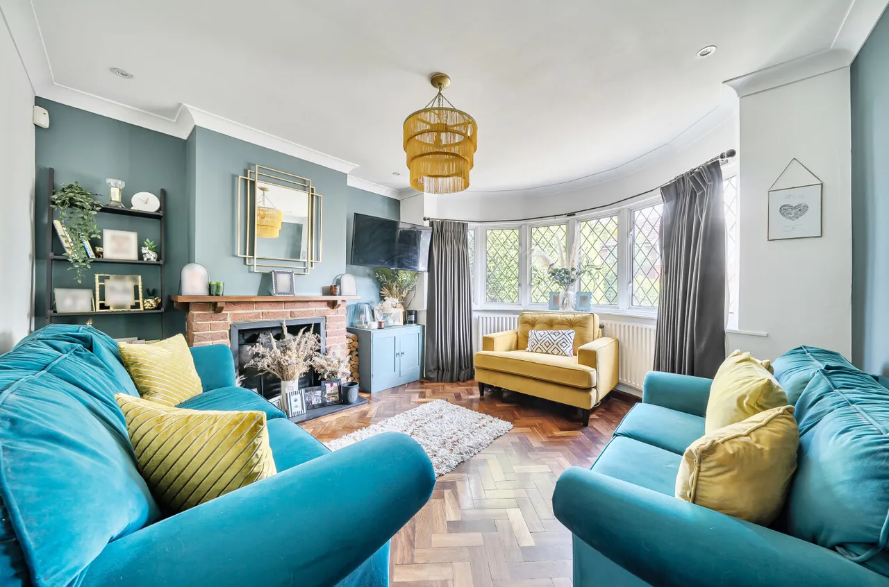 Axminster Crescent, DA16, photo 4