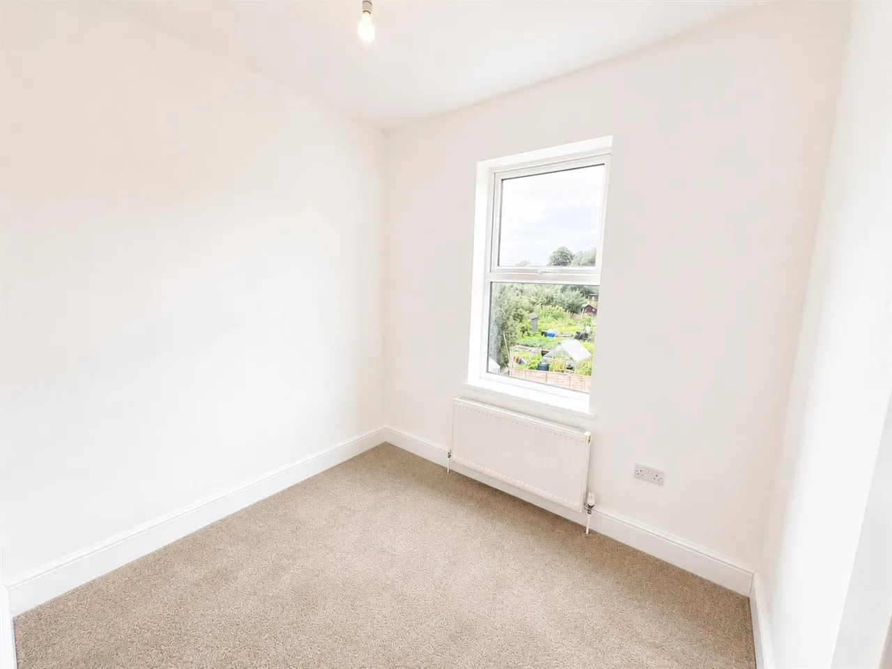 Carlton Road, Sale, M33, photo 15