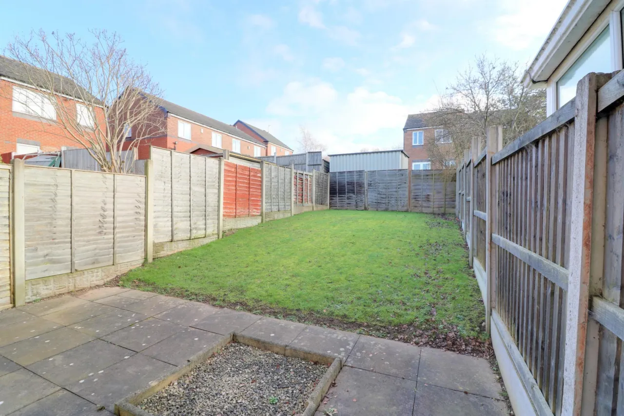 Holt Crescent, Cannock, photo 11