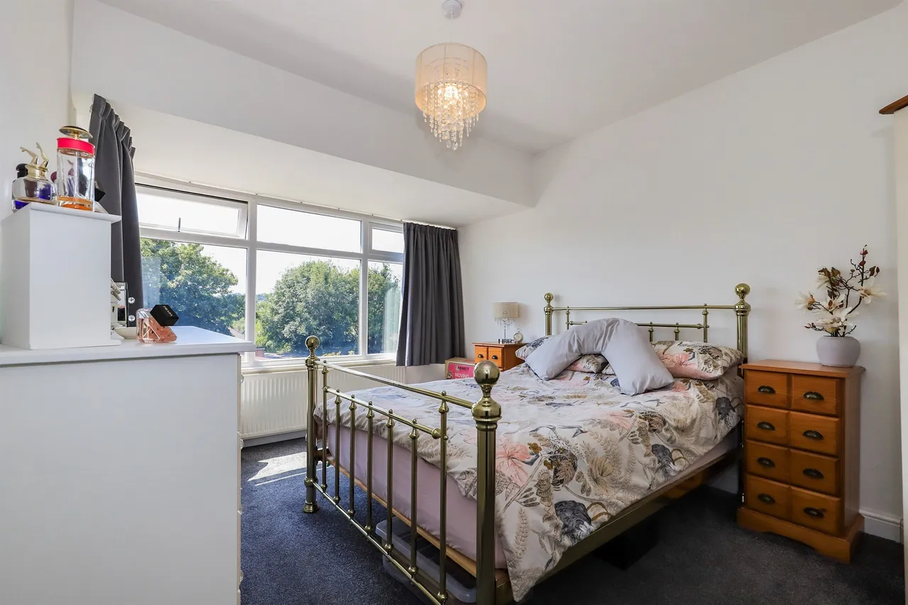 Havacre Lane, Coseley, WV14, photo 8