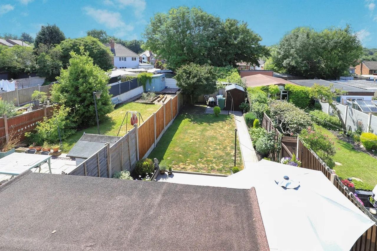 Havacre Lane, Coseley, WV14, photo 12