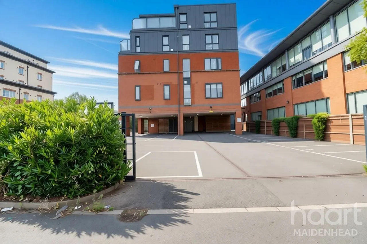 1 bed flat for sale, Bath Road, Slough, SL1
