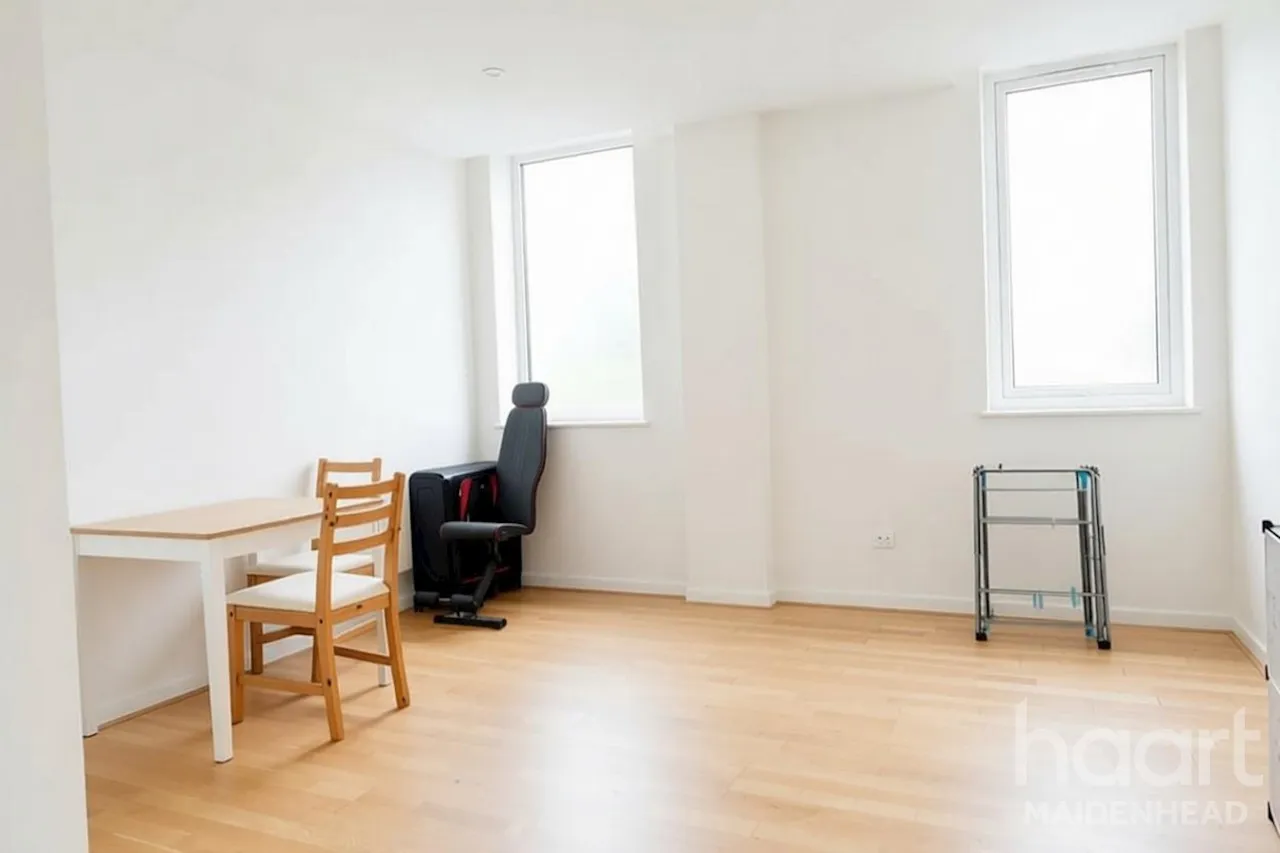 Bath Road, Slough, SL1, photo 5