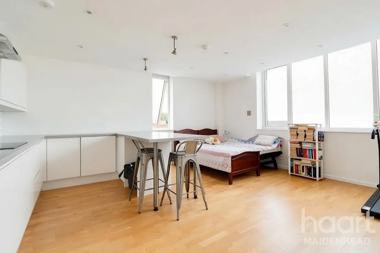 Bath Road, Slough, SL1, photo 6