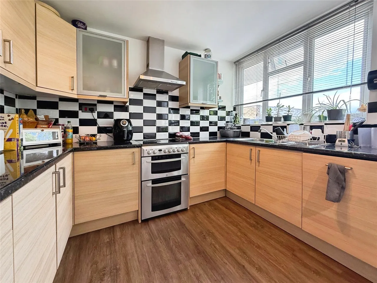 Boyn Valley Road, Maidenhead, Berkshire, SL6 4JE, photo 5