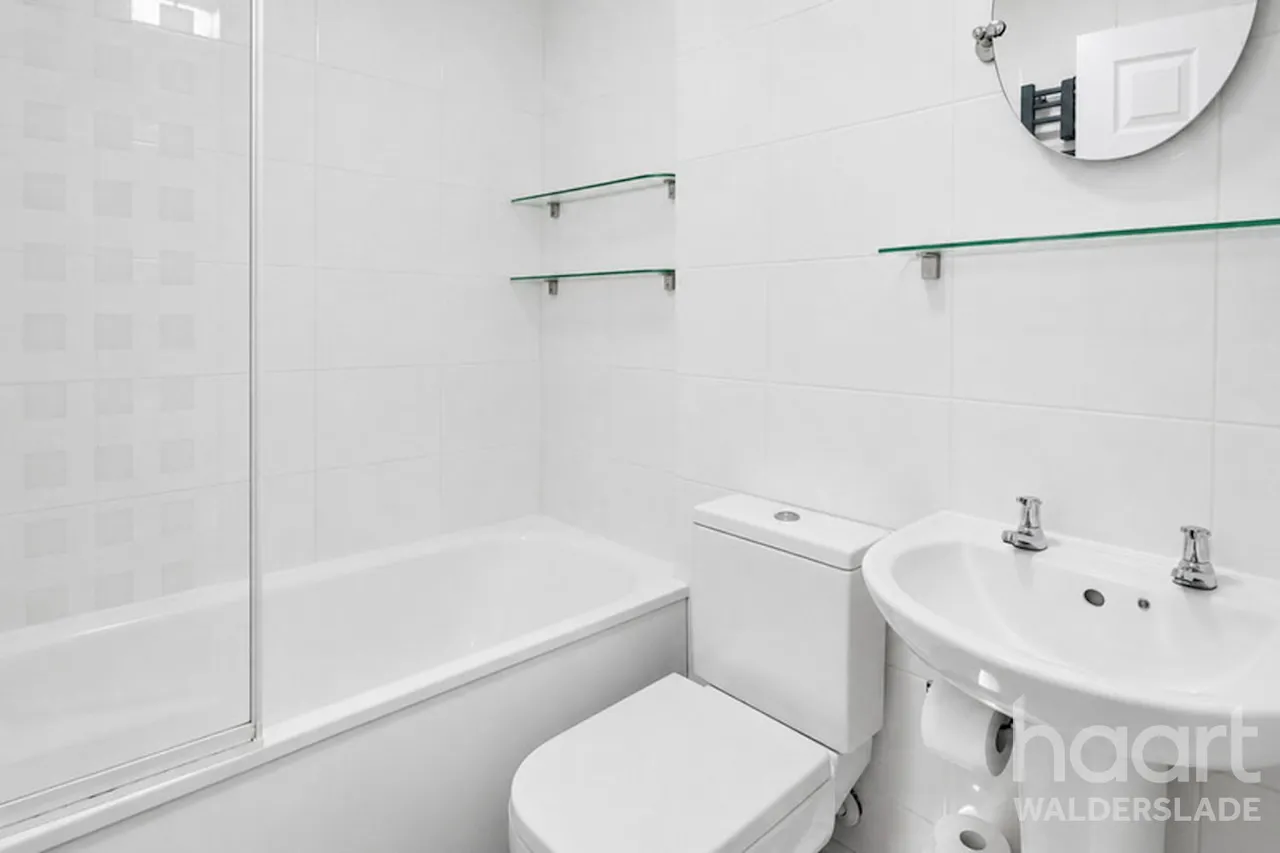 Slade Close, Lordswood, ME5, photo 9