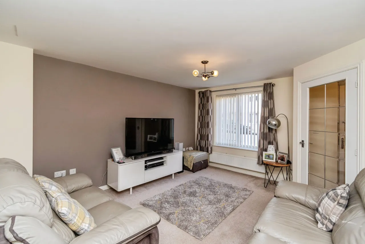 Lakelot Close, Willenhall, photo 2