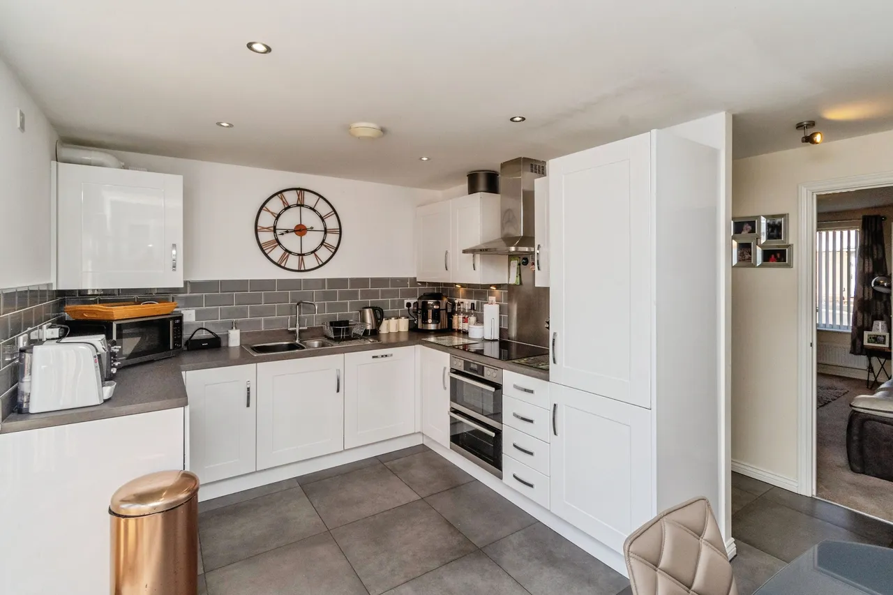Lakelot Close, Willenhall, photo 6