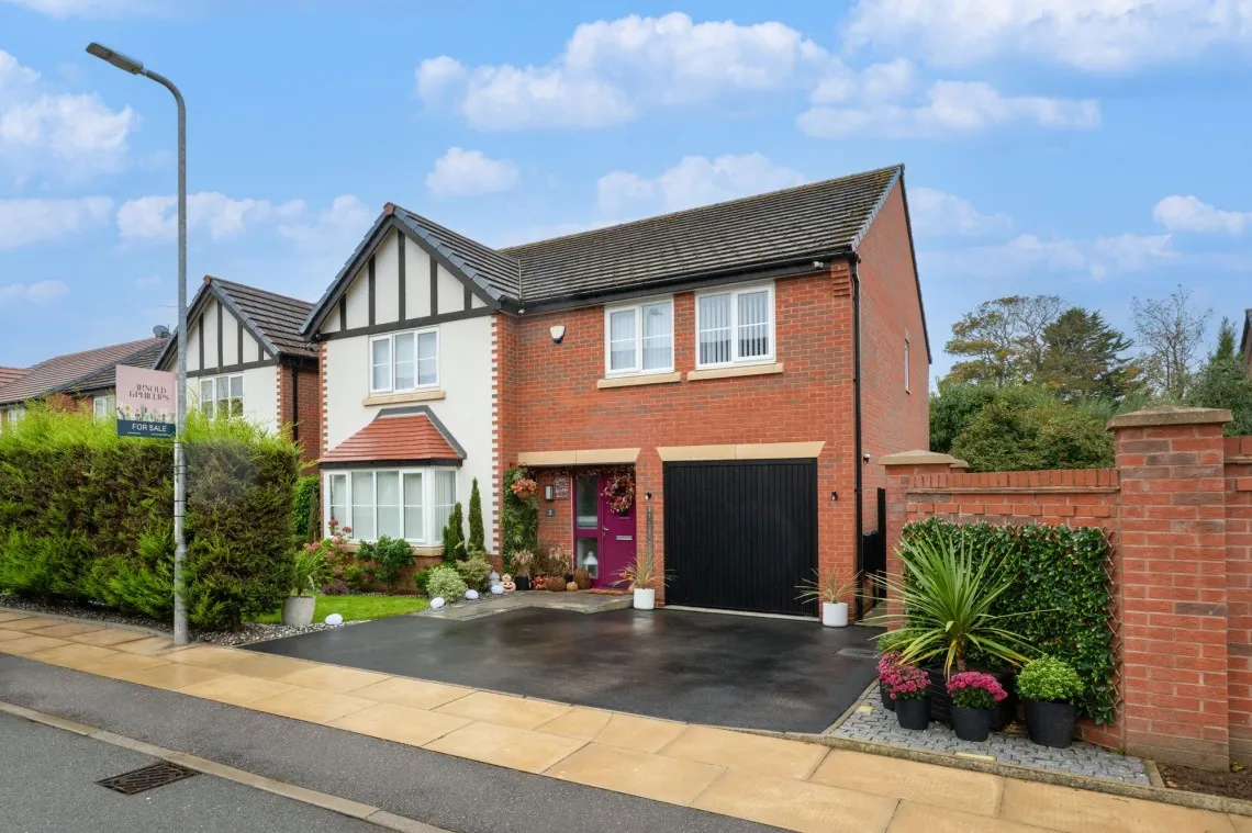 4 bed house for sale, St. Thomas More Drive, Southport, PR8