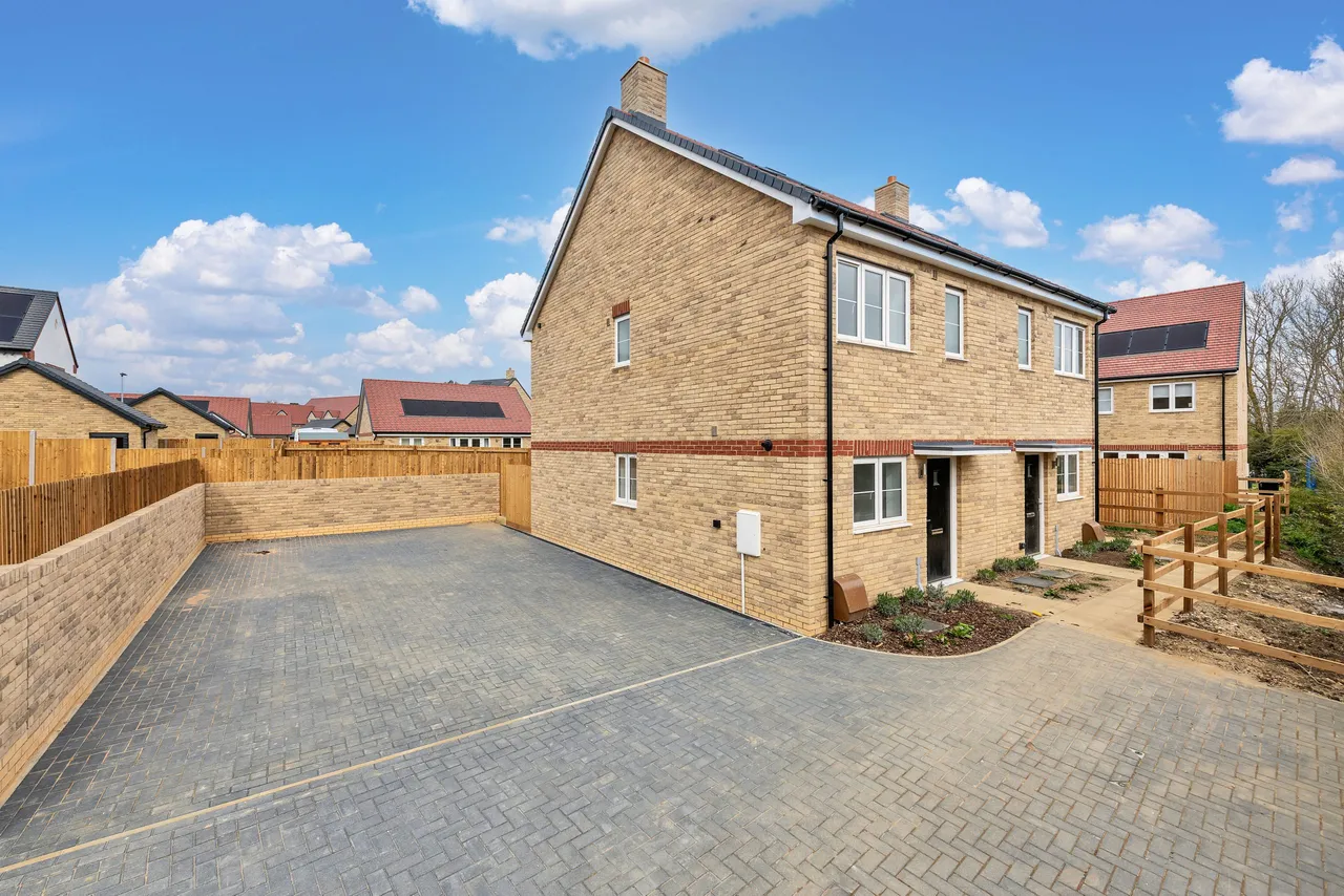 3 bed house for sale — Plot 13 C, The Henley, Fuller Way, Wootton, MK43 9HR