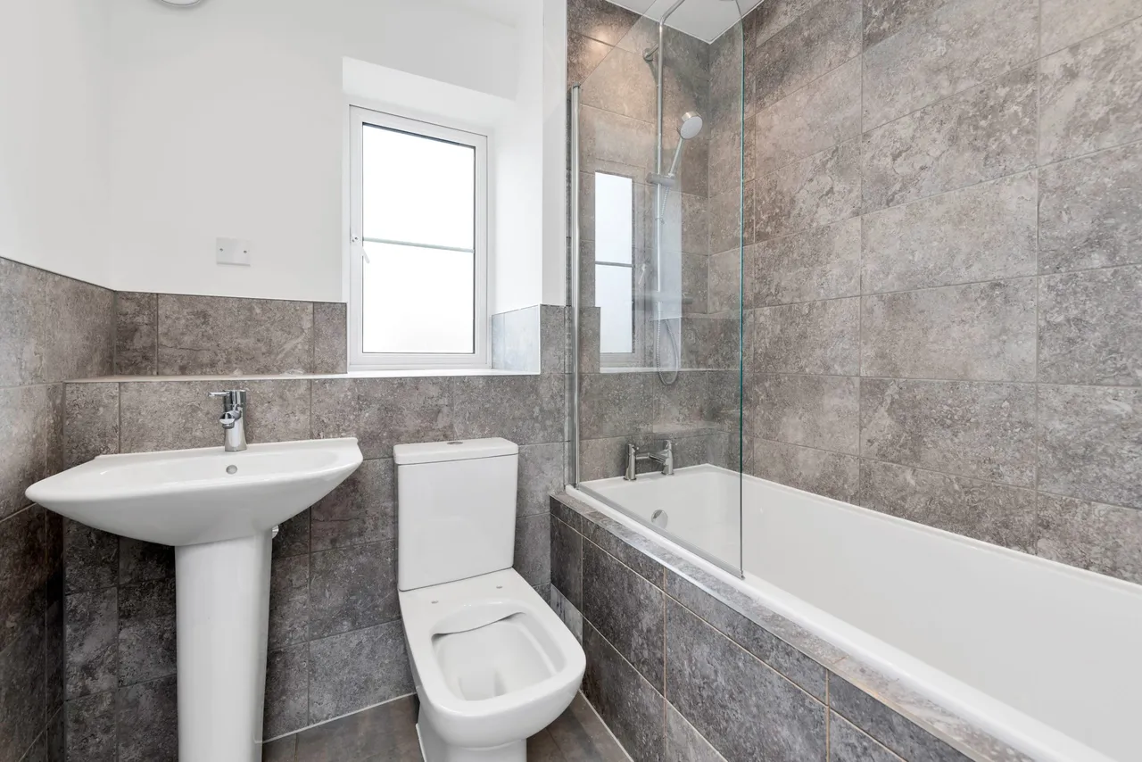 Plot 13 C, The Henley, Fuller Way, Wootton, MK43 9HR, photo 10
