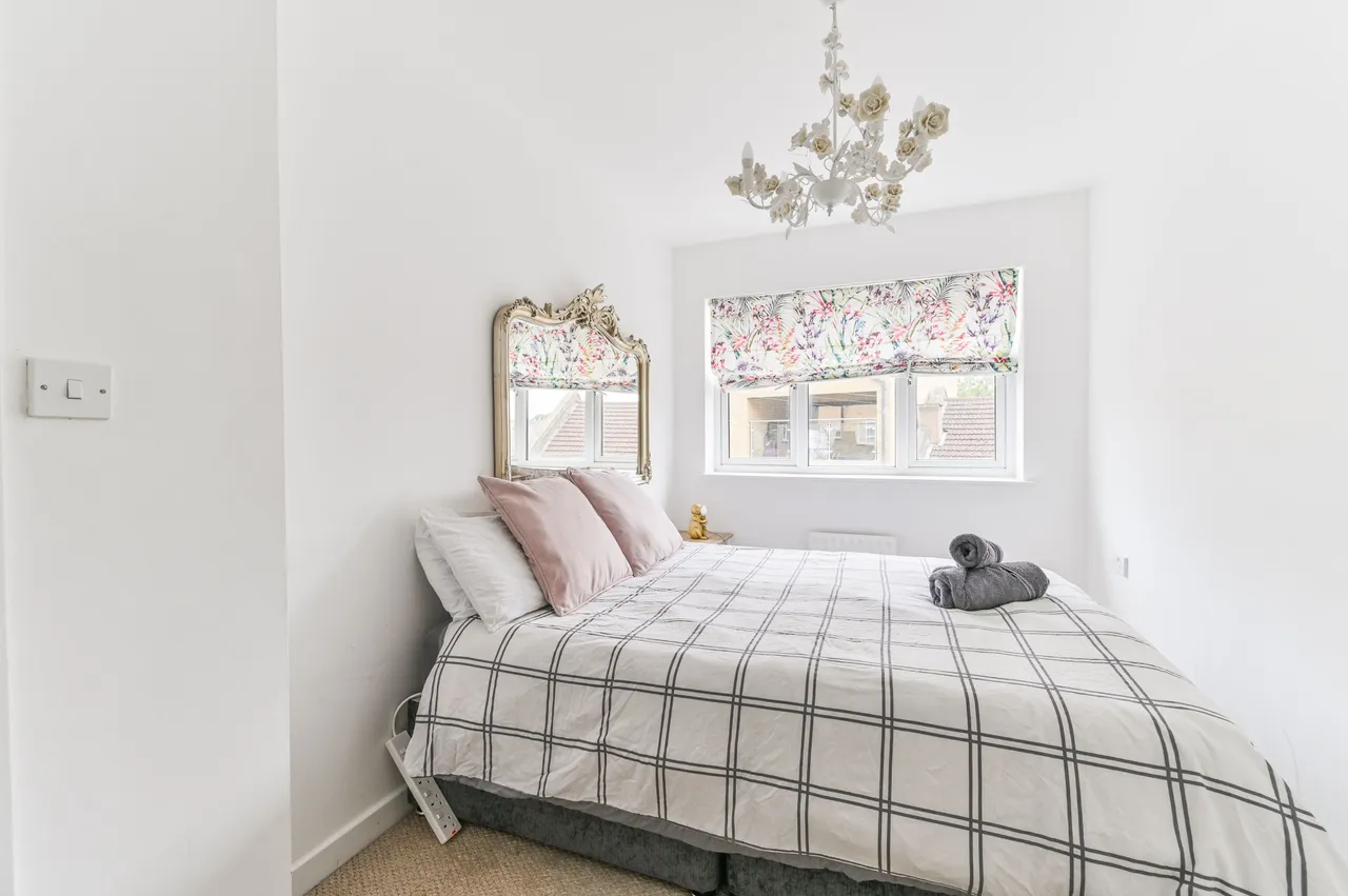 Flat 3, 10 Paxton Place, London, photo 9