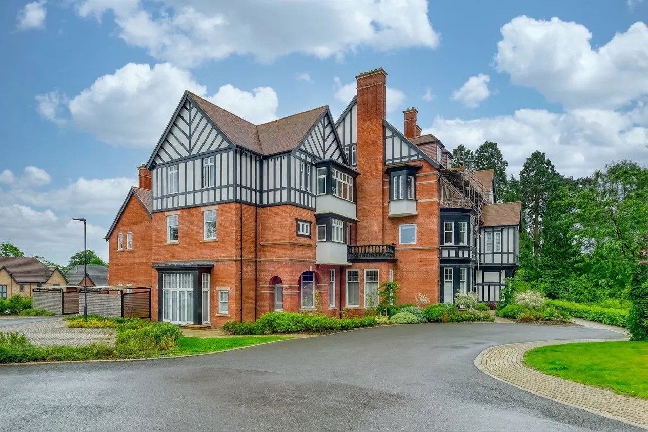 2 bed flat for sale, Farm Drive, Northfield, B31