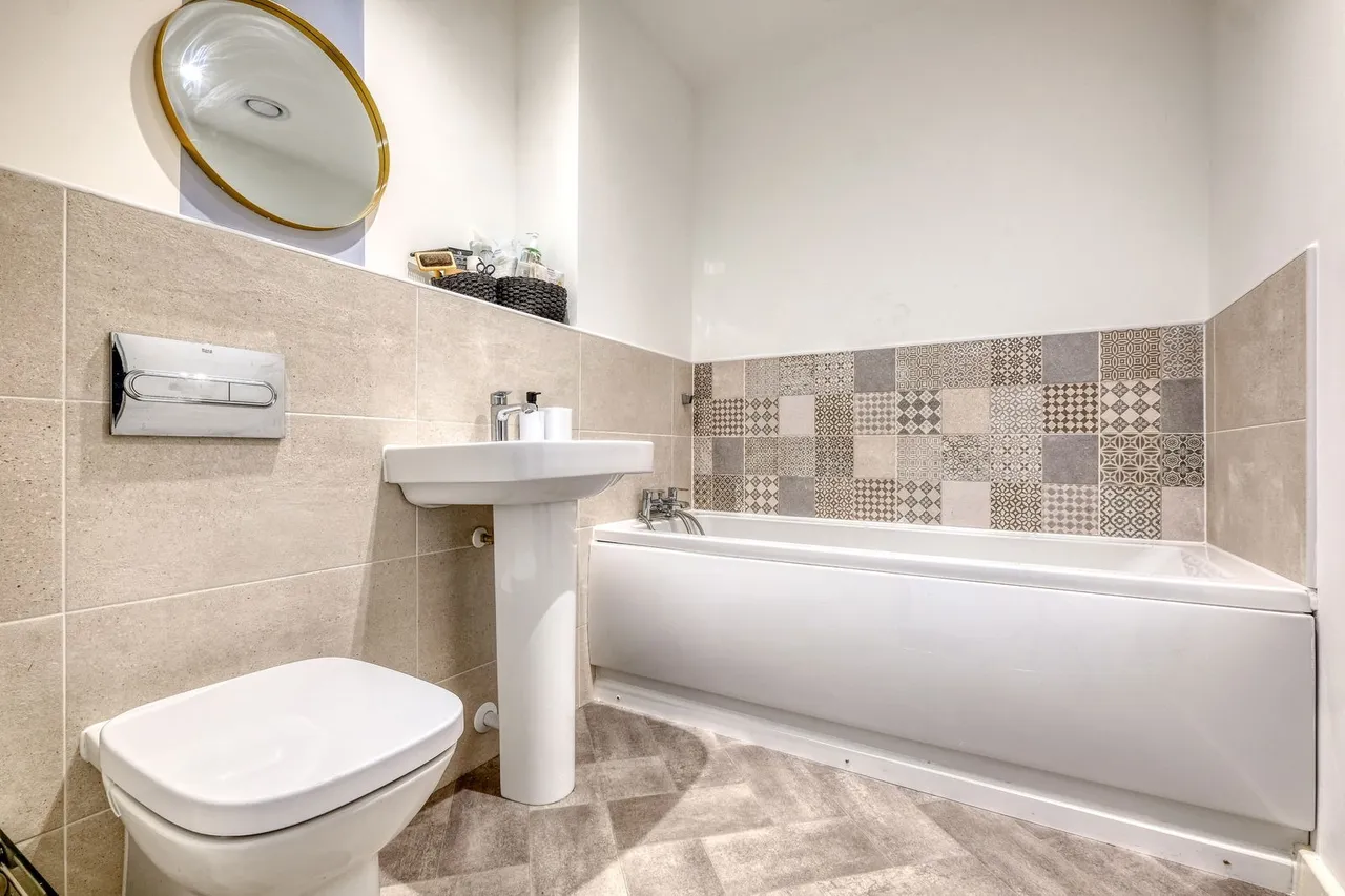 Farm Drive, Northfield, B31, photo 7