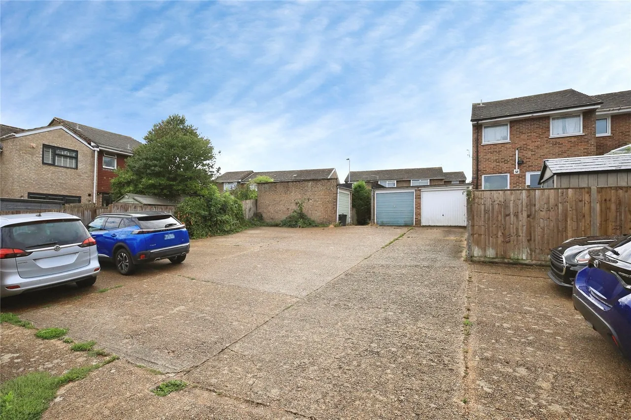 Dunvan Close, Lewes, BN7, photo 11