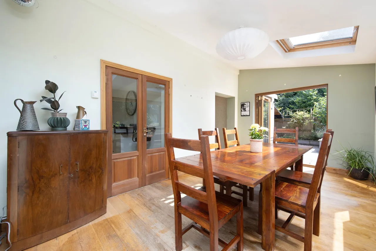 Beechwood, Market Lavington, SN10, photo 42