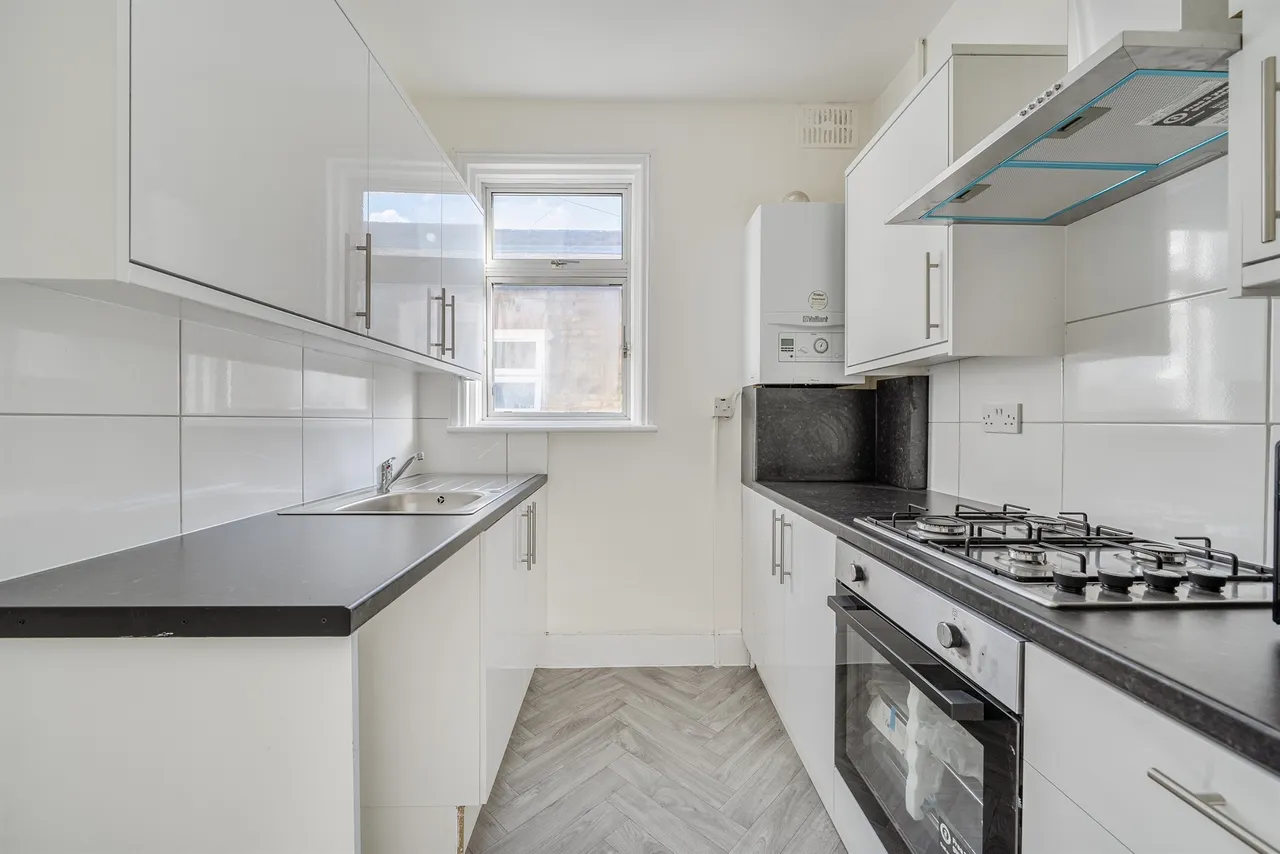 Mount Pleasant Road, London, N17, photo 2