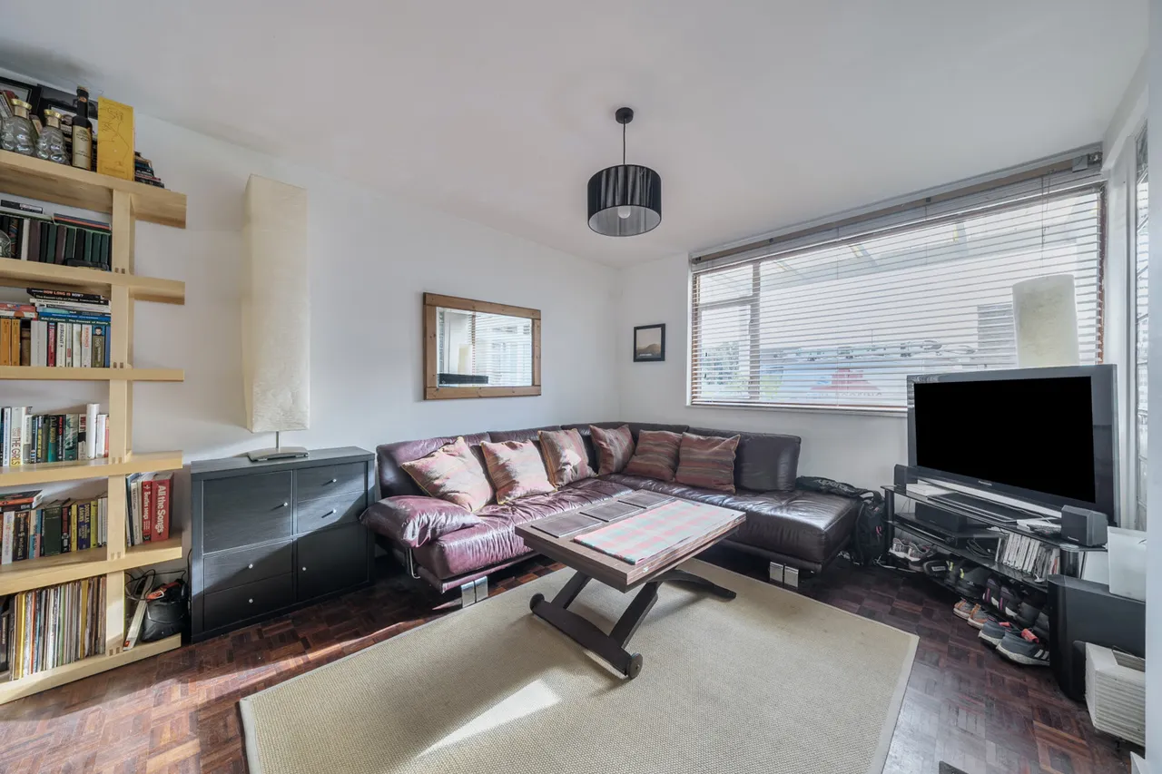 Nursery Road, HA5, photo 13