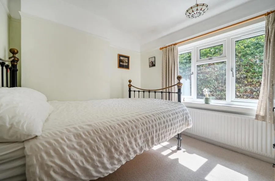 Pink Lane, Burnham, SL1, photo 12