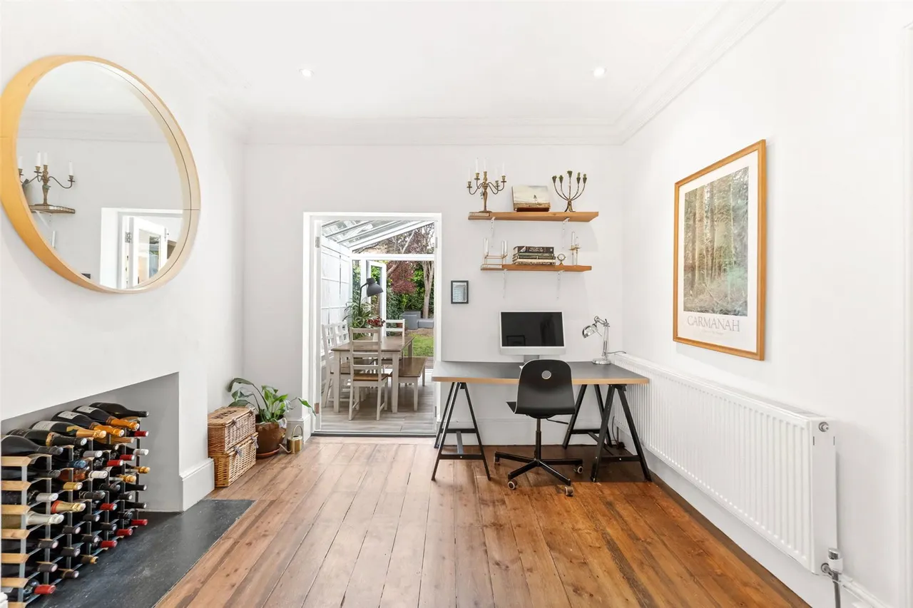Oldfield Road, Hampton, TW12 2AE, photo 4