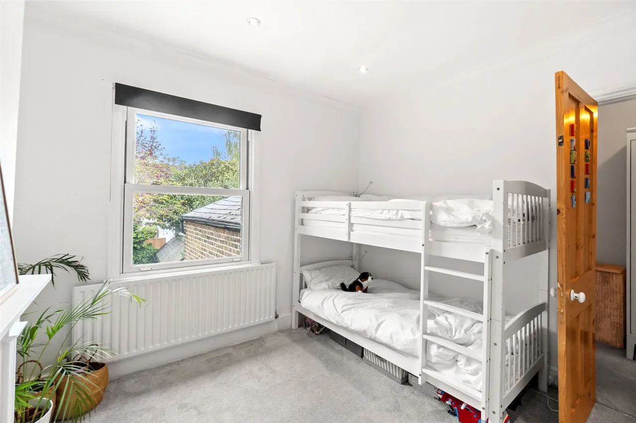 Oldfield Road, Hampton, TW12 2AE, photo 10