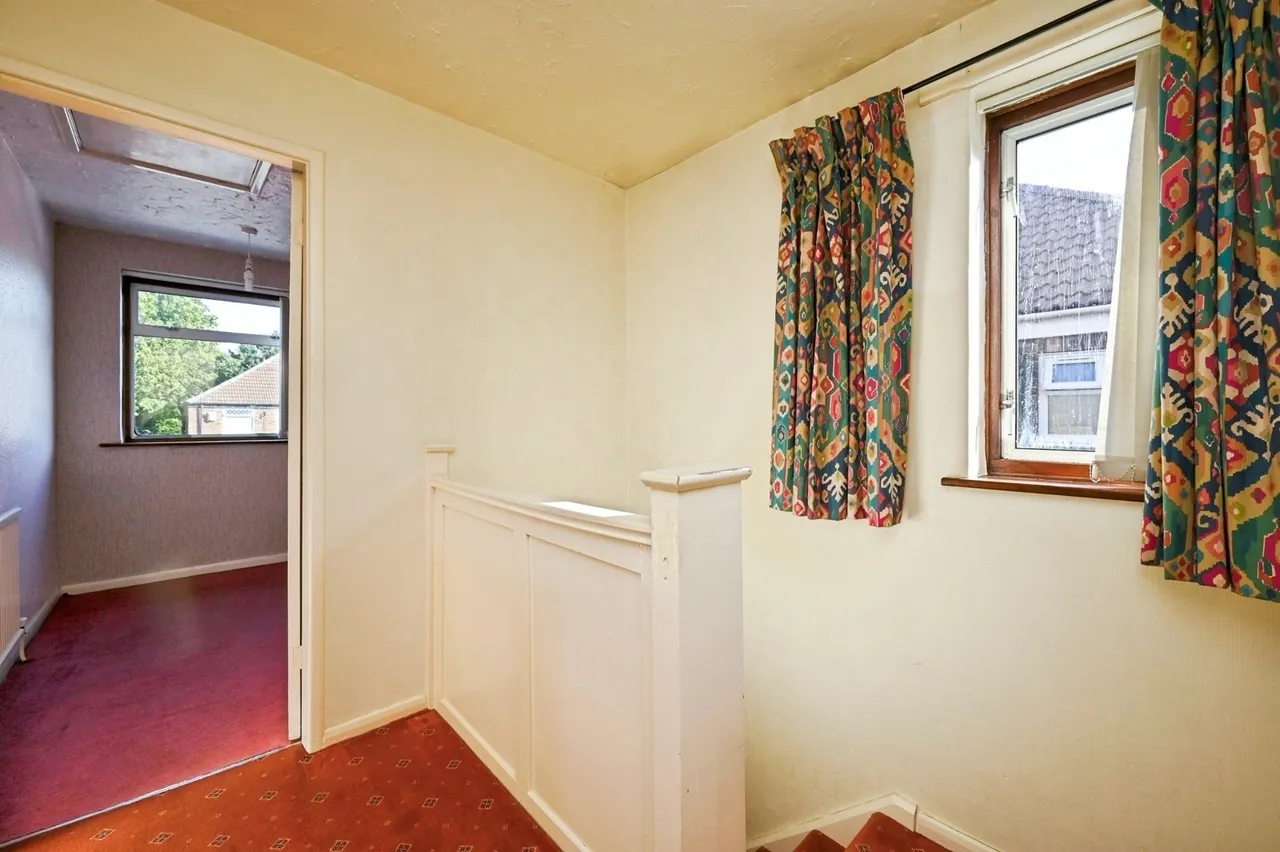 Rowan Drive, Kirkby-in-Ashfield, NG17, photo 15