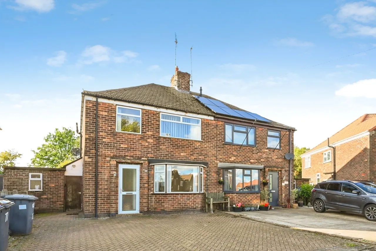 3 bed house for sale, Rowan Drive, Kirkby-in-Ashfield, NG17