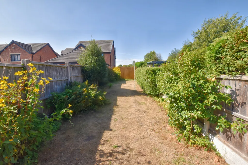 Frogmore Road, Market Drayton, photo 18