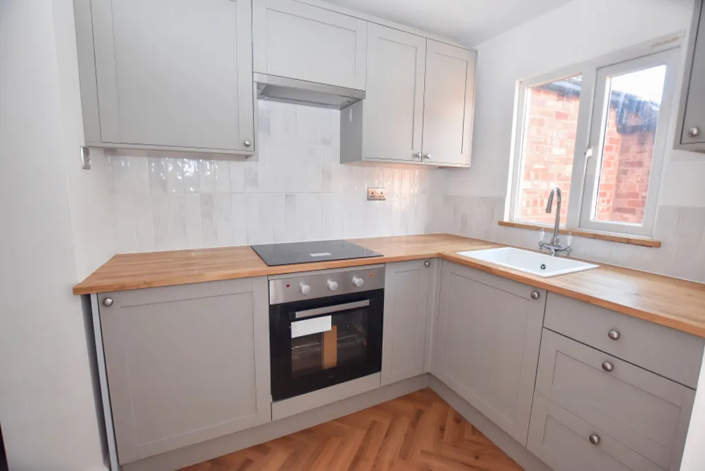 Frogmore Road, Market Drayton, photo 7
