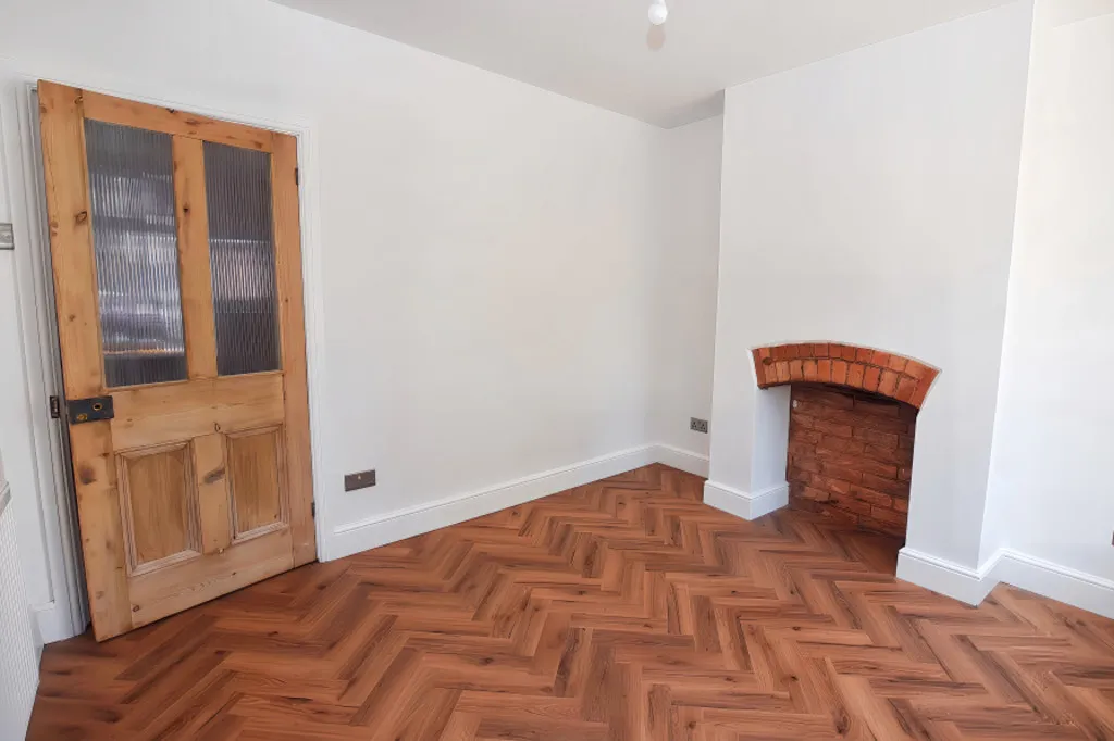 Frogmore Road, Market Drayton, photo 4