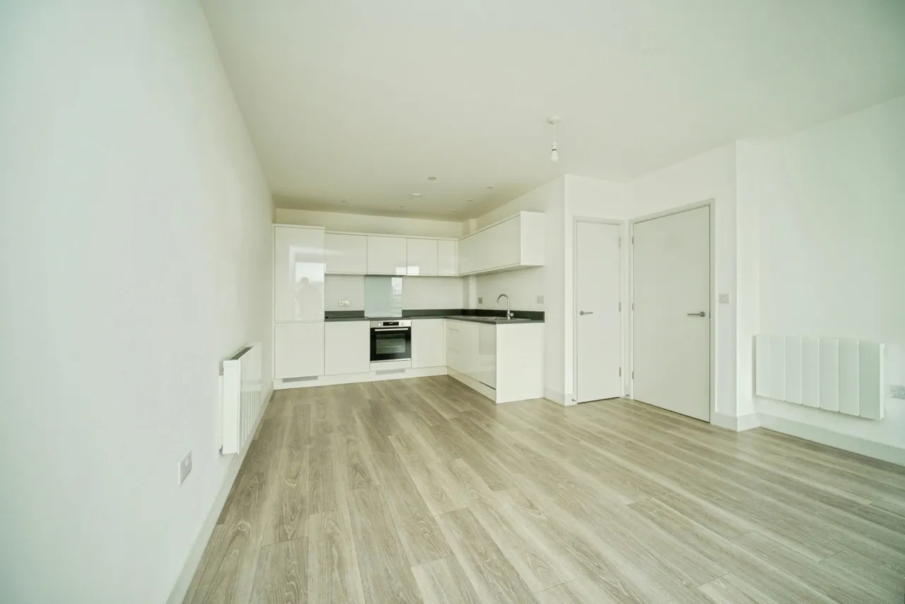 The Ring, Bracknell, RG12, photo 4
