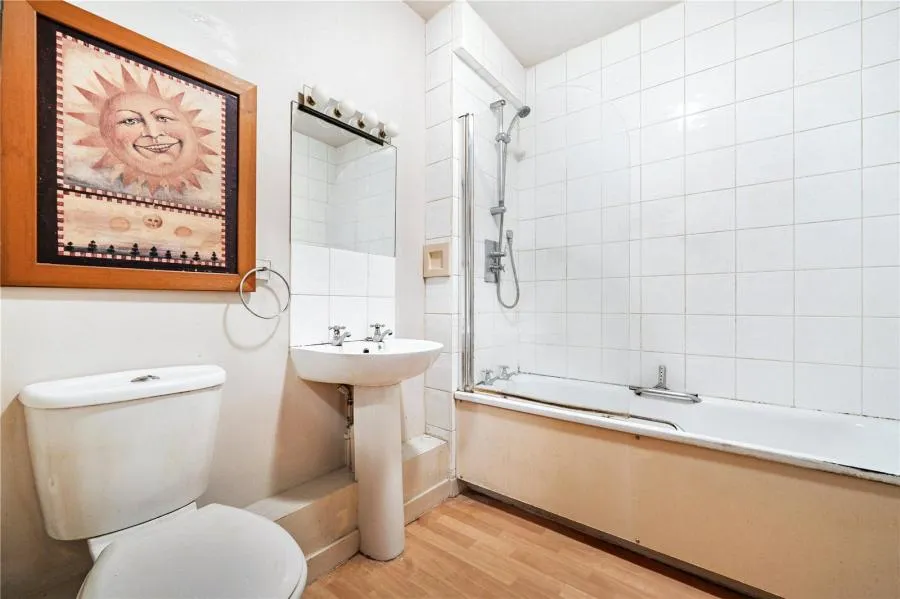 Arden Close, Twickenham, TW2, photo 9
