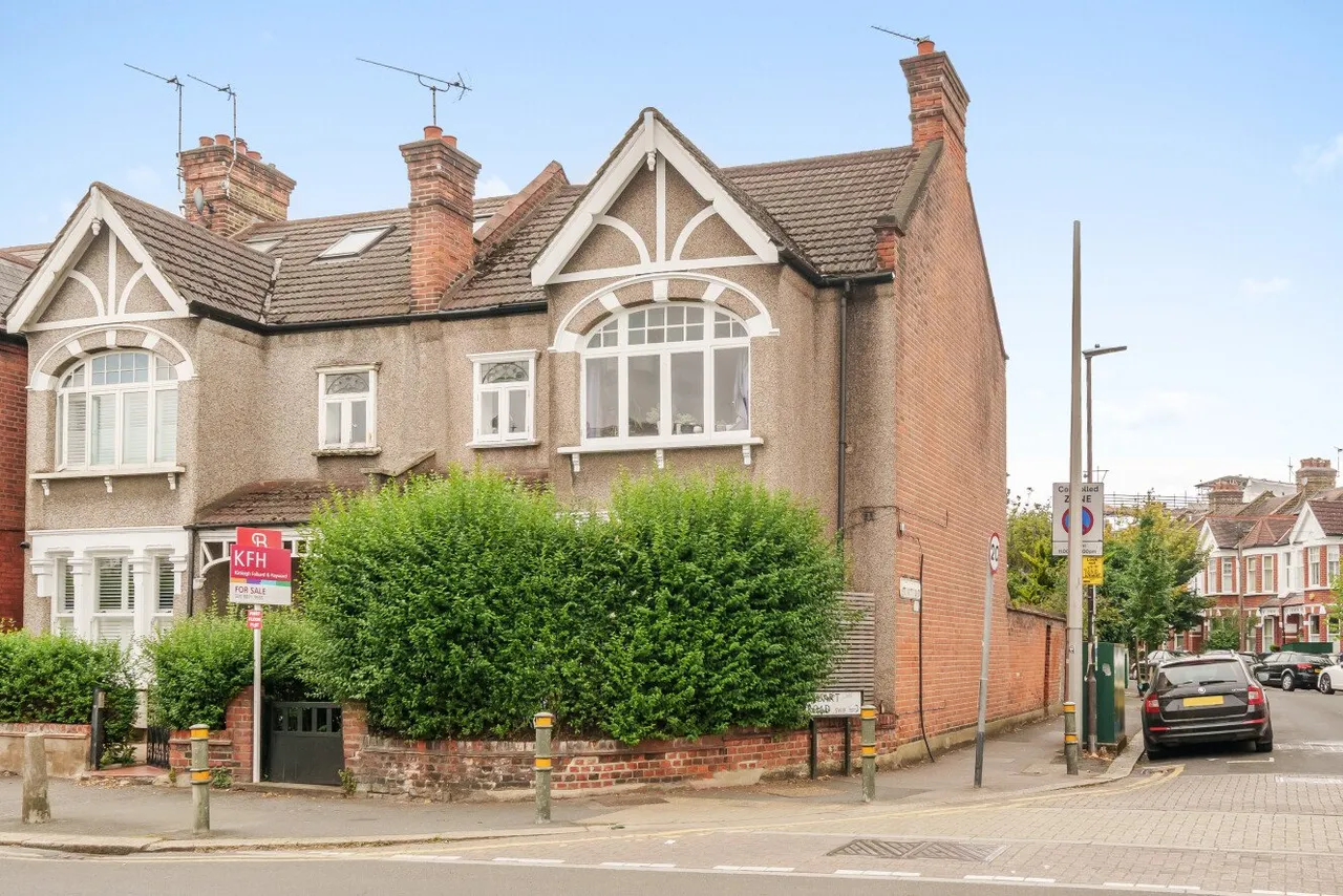 3 bed flat for sale — Durnsford Road, Wimbledon Park, London, SW19