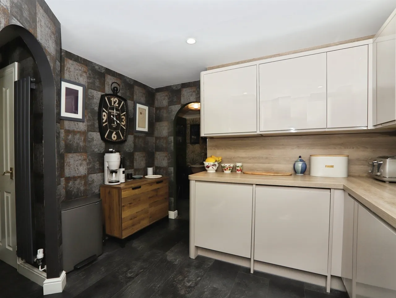 Clos Cwm Garw Caerphilly, CF83, photo 6