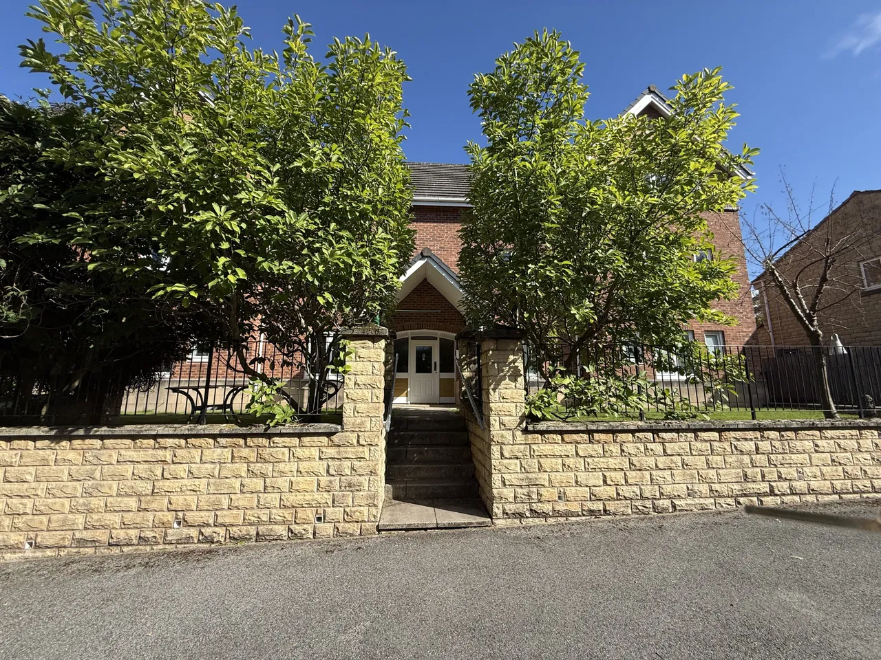 2 bed flat to rent, Kings Stand, Mansfield, NG18