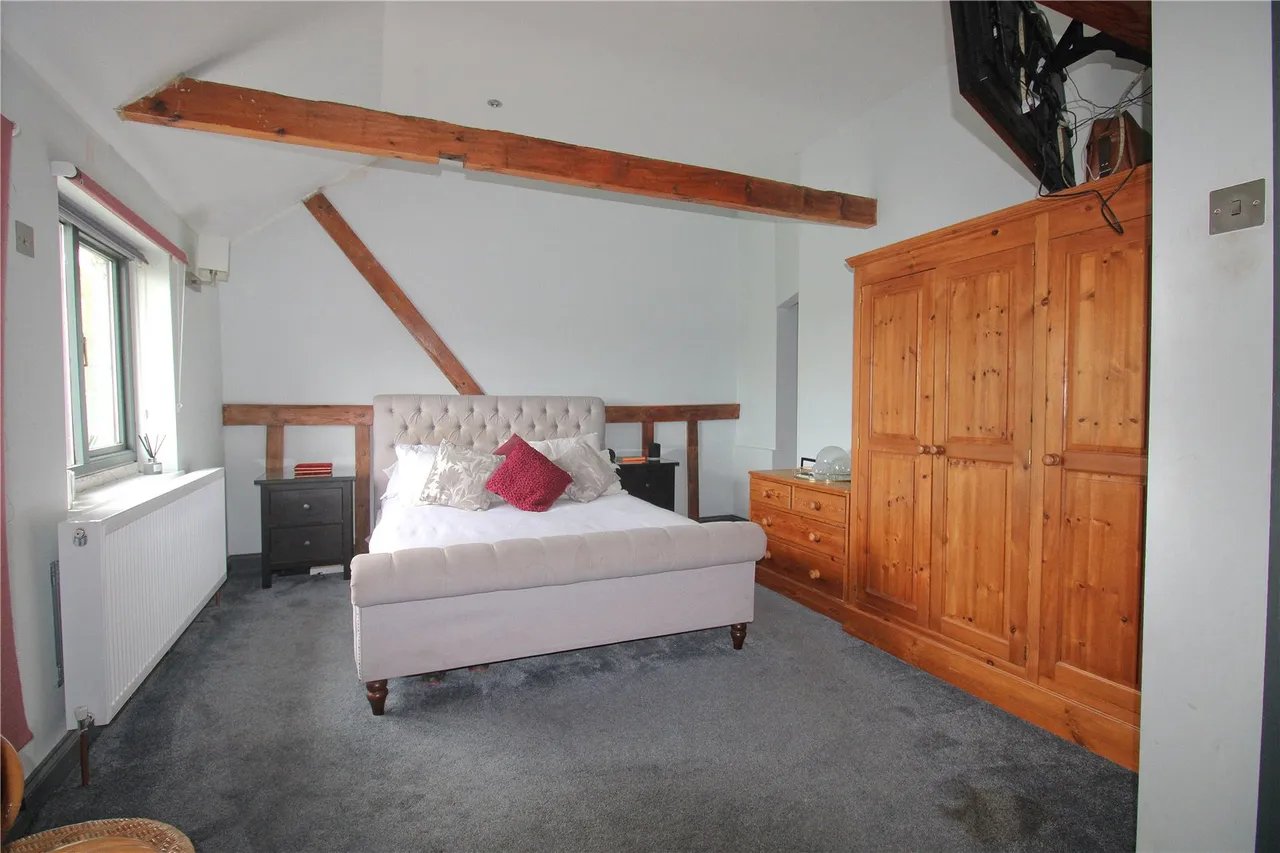 Southwick, Trowbridge, photo 7