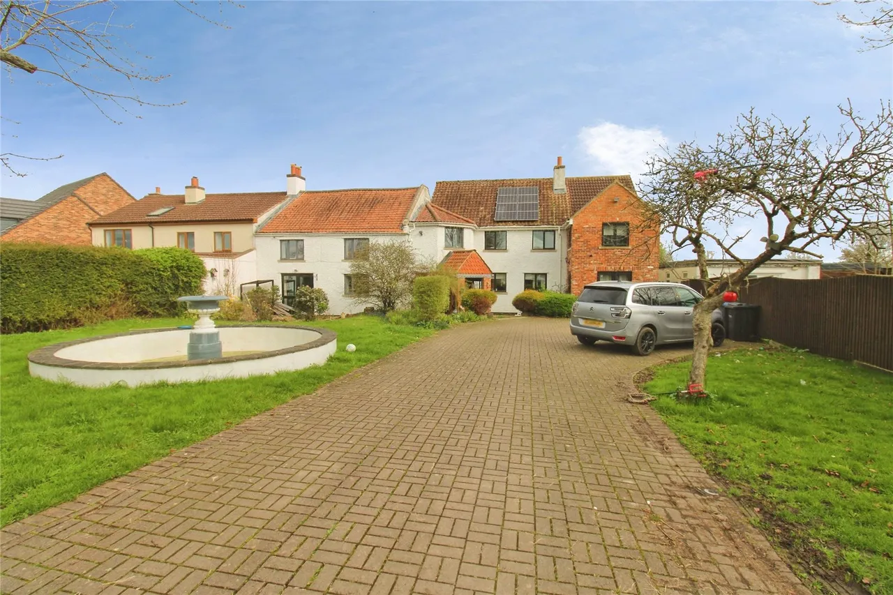 Southwick, Trowbridge, photo 34