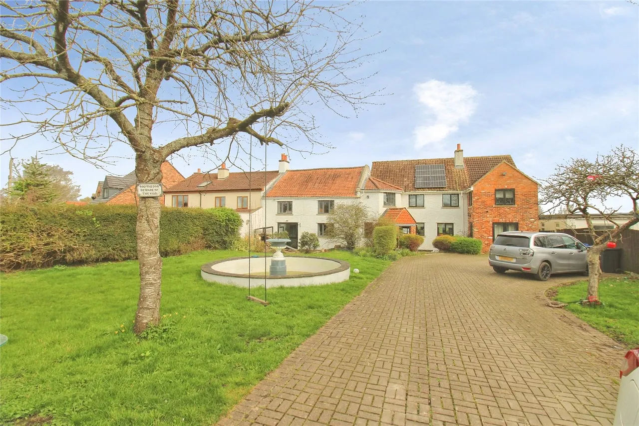 Southwick, Trowbridge, photo 14
