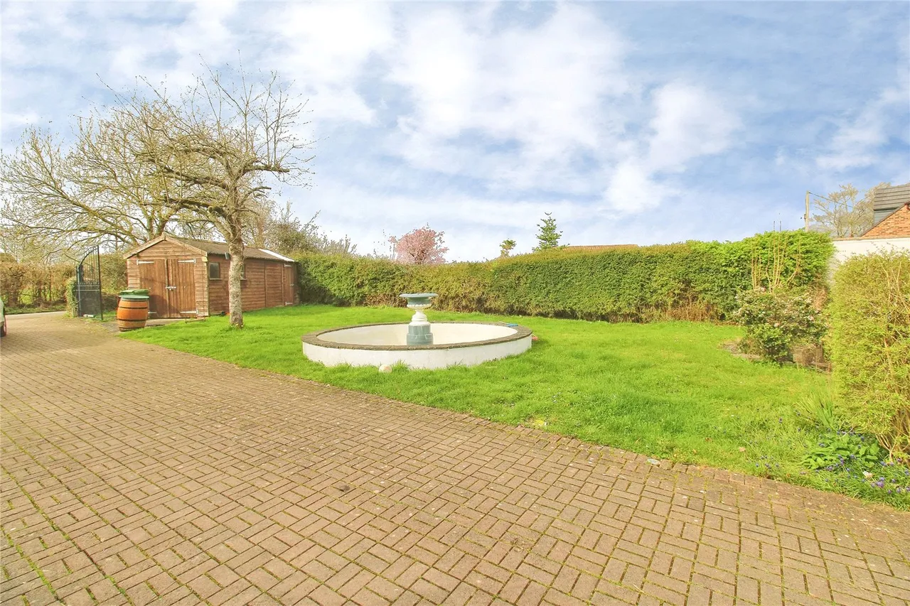Southwick, Trowbridge, photo 15