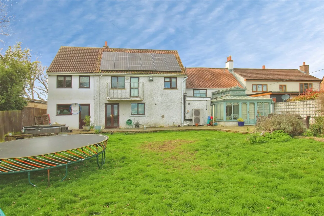 Southwick, Trowbridge, photo 13