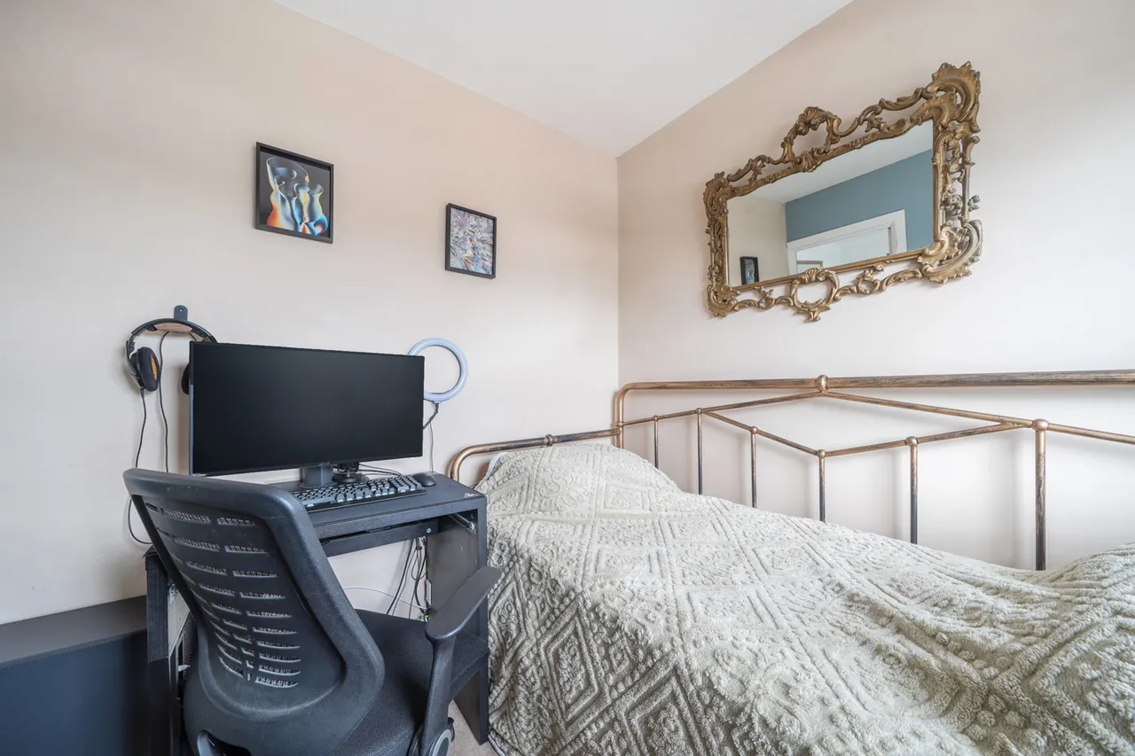 Marsh Road, Pinner, HA5, photo 14