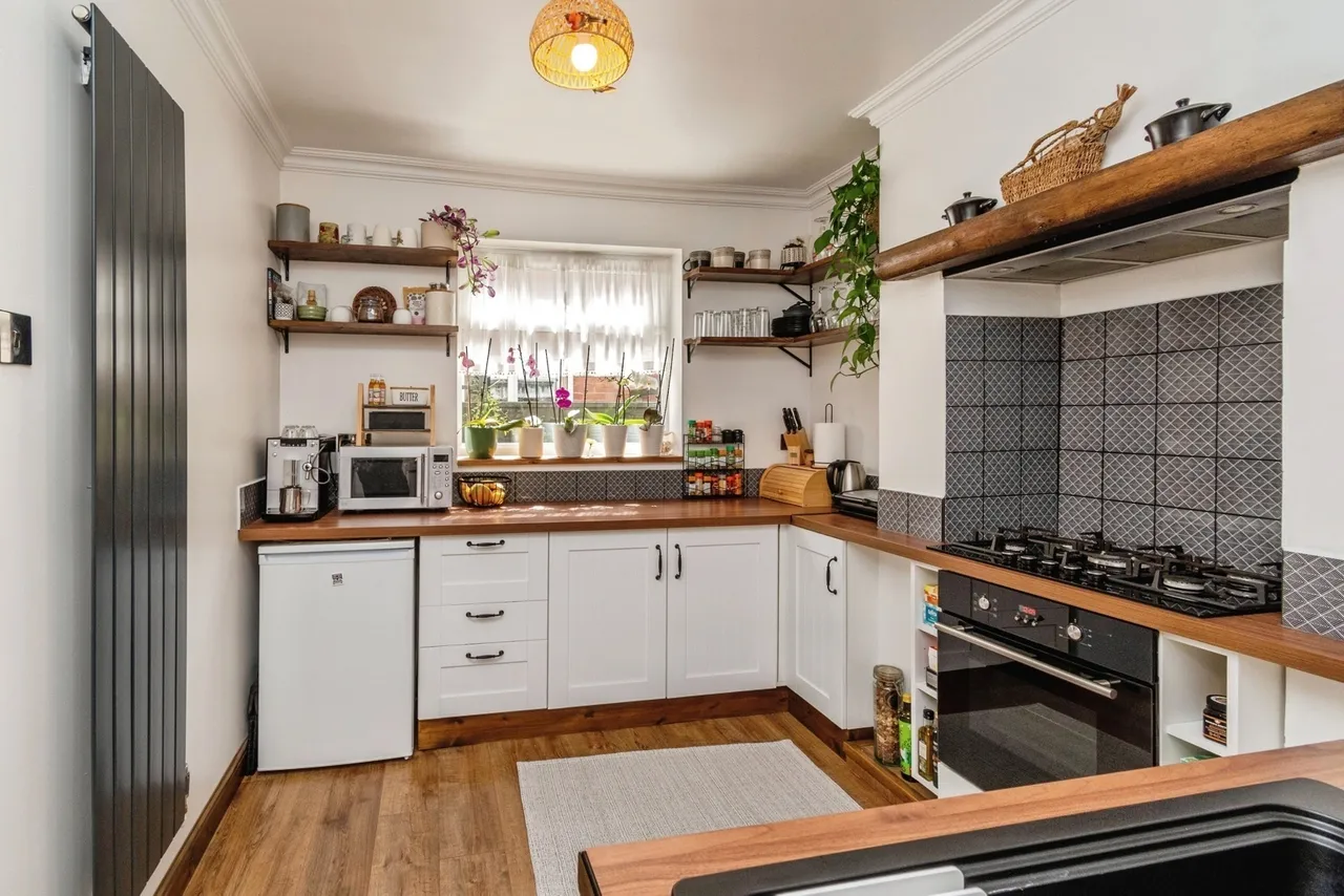 Hednesford Road, Heath Hayes, Cannock, WS12, photo 9
