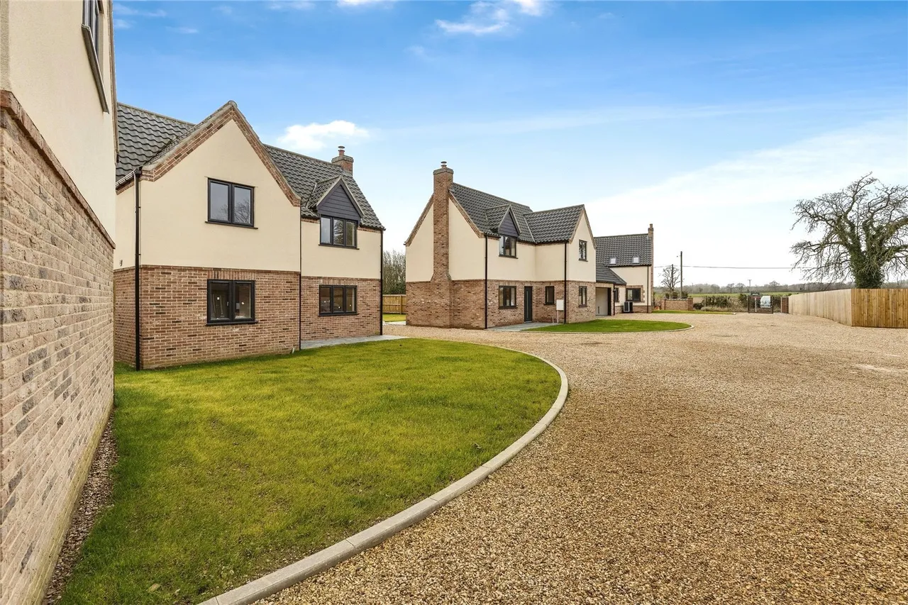 Talbot Manor Gardens, Plot 5, Lynn Road, Fincham, King Lynn, PE33, photo 13