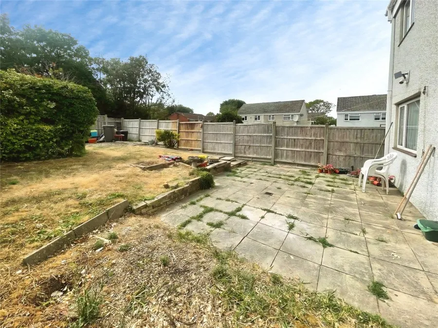 with 4 bedrooms in Harlow, CM18, photo 12