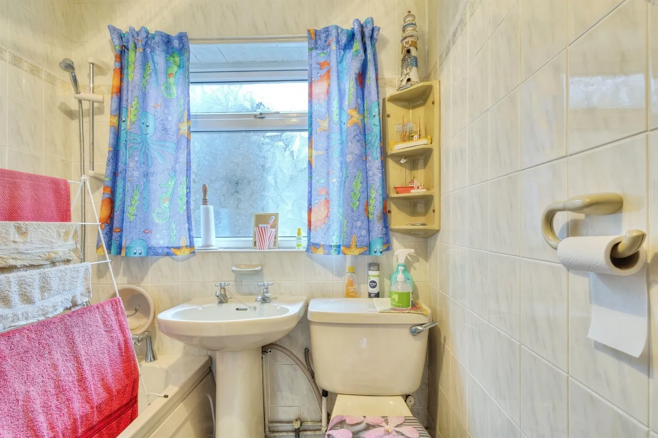 Arkwright Road, Irchester, photo 7